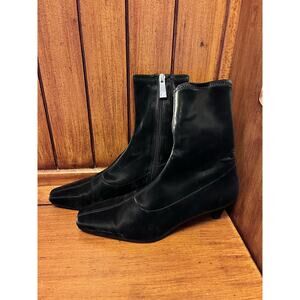 Zara heeled pointy toe zippered ankle boots size 38-7.5